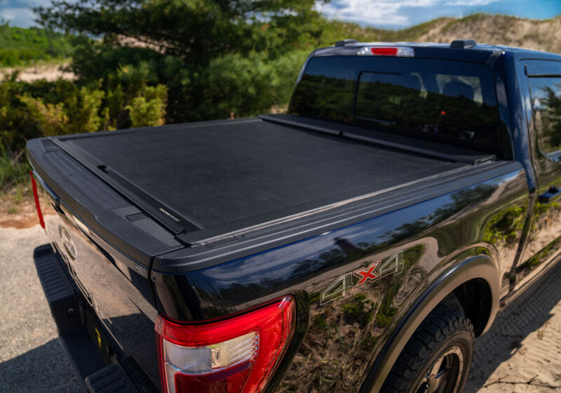 Roll-N-Lock 19-23 RAM 1500 w/o Swing Gate Tailgate SB 76.3in M-Series Retractable Tonneau Cover