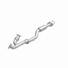 Load image into Gallery viewer, MagnaFlow Direct-Fit OEM EPA Compliant Catalytic Converter - 13-15 Nissan Pathfinder V6 3.5L