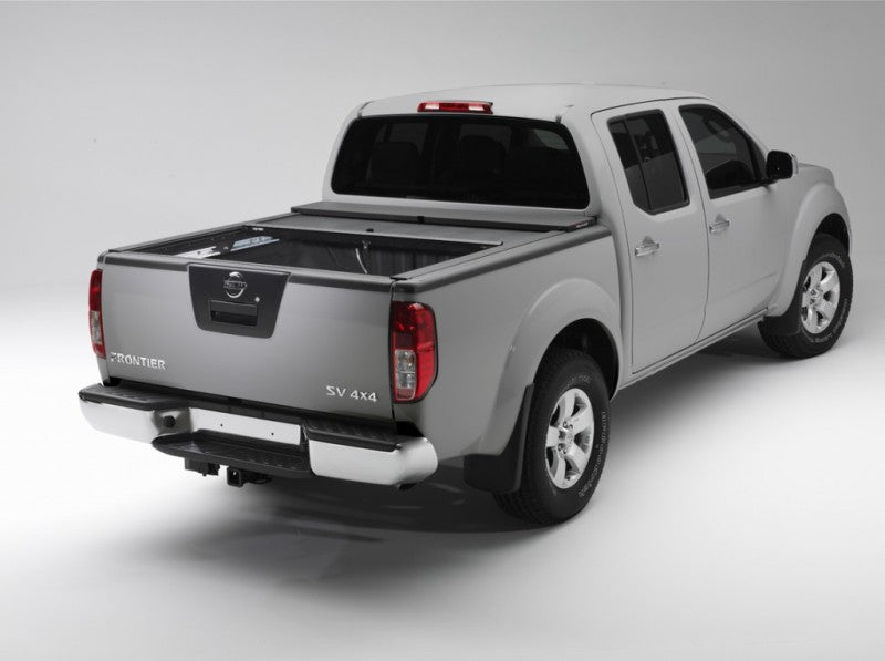 Roll-N-Lock 14-18 Chevy Silverado/Sierra 1500 XSB 68in M-Series Retractable Tonneau Cover