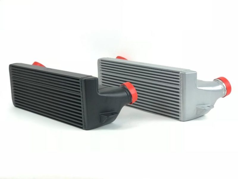 CSF 04-13 BMW 335i/xi (E90/E91/E92/E93) High Performance Stepped Core Bar/Plate Intercooler - Silver